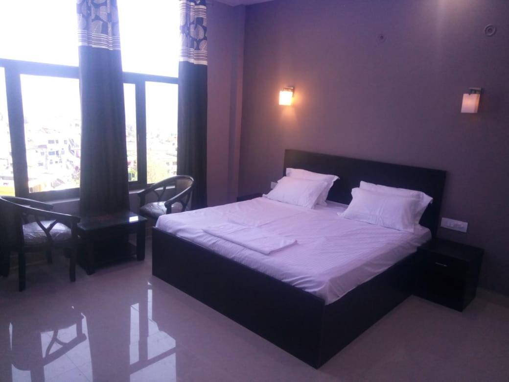 Hotel-78 Pithorāgarh Kültér fotó