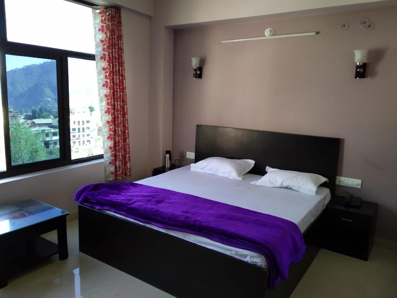 Hotel-78 Pithorāgarh Kültér fotó